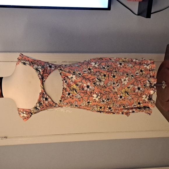 Cute Summer Dress - Picture 4 of 7